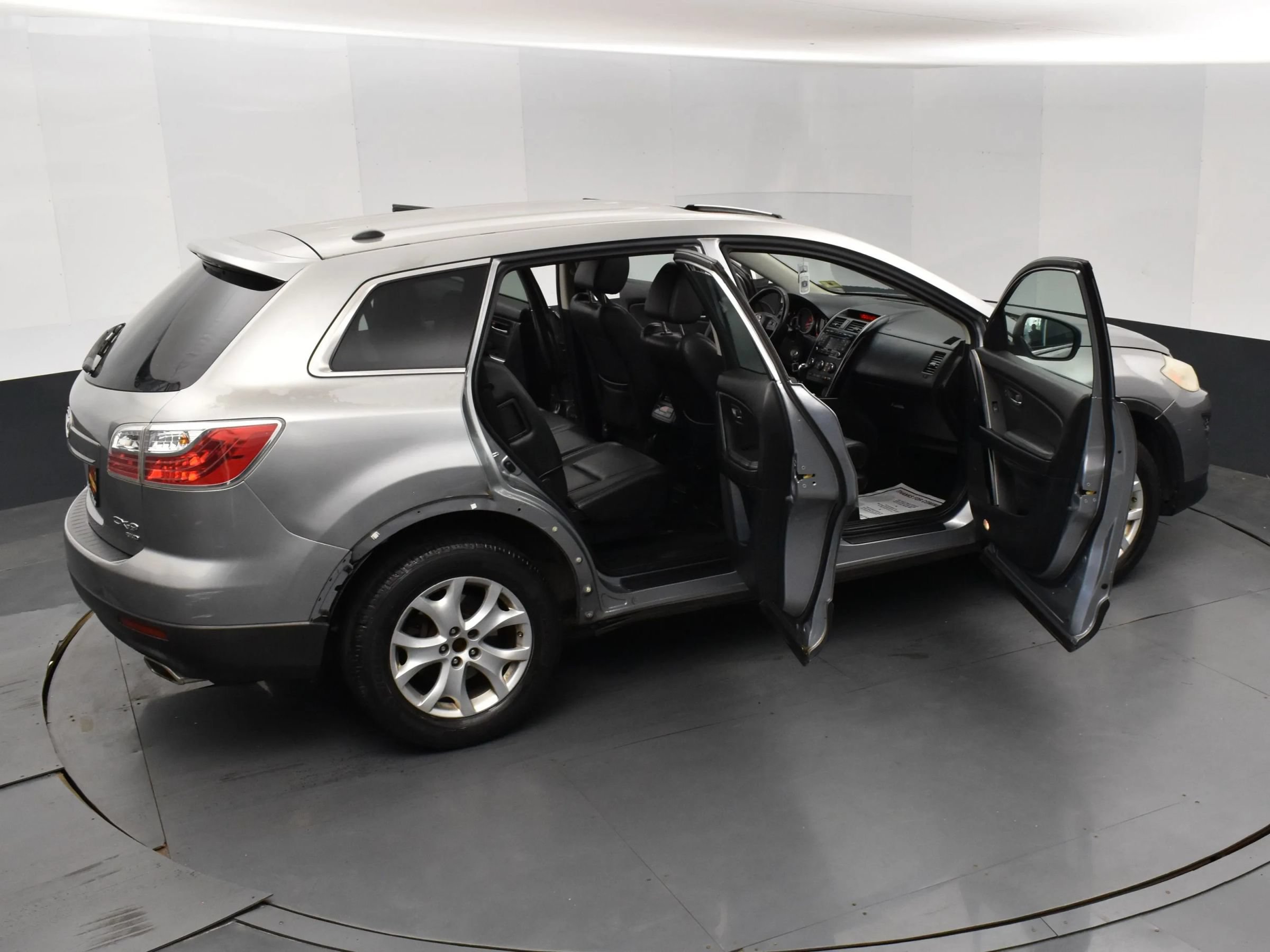 Used 2012 MAZDA CX-9 Touring w/ Moonroof & Bose Audio Pkg AWD/4WD image 6