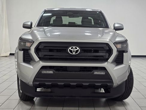New 2025 Toyota Tacoma SR5 image 10