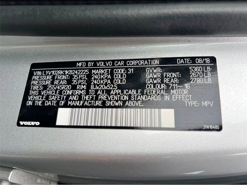 Used 2019 Volvo XC60 T5 Momentum w/ Multimedia Package AWD/4WD image 21
