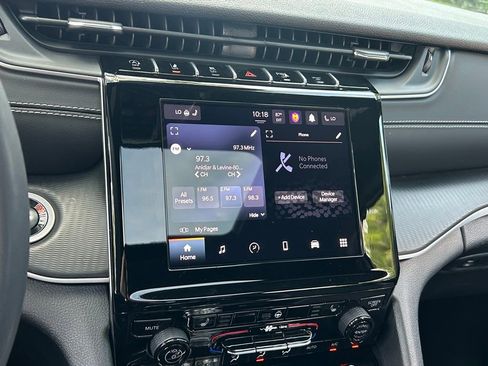 Certified 2024 Jeep Grand Cherokee Altitude image 52