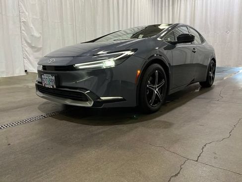 Used 2024 Toyota Prius Limited AWD/4WD image 25