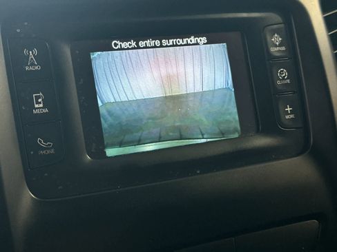 Used 2018 Jeep Cherokee Latitude w/ Altitude Package AWD/4WD image 20