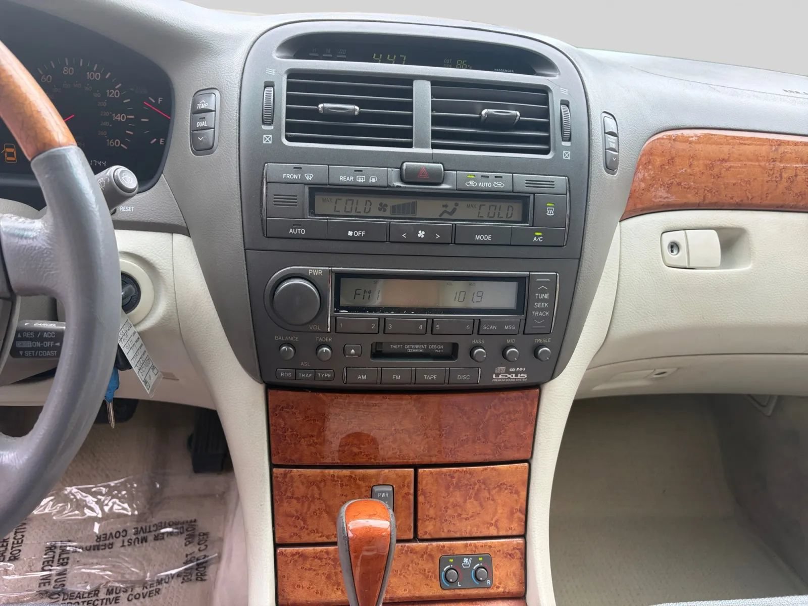 Used 2003 Lexus LS 430 RWD image 21