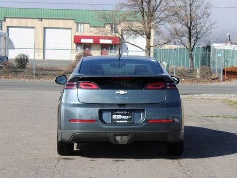 Used 2013 Chevrolet Volt Premium w/ Premium Trim Package image 4
