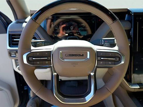 New 2026 GMC Yukon XL Denali w/ Denali Reserve Package image 11