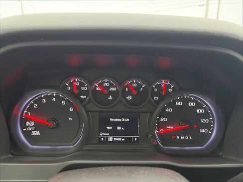 Used 2022 Chevrolet Silverado 1500 Custom image 12