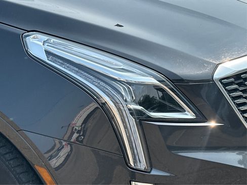 Used 2020 Cadillac XT5 Premium Luxury FWD image 27
