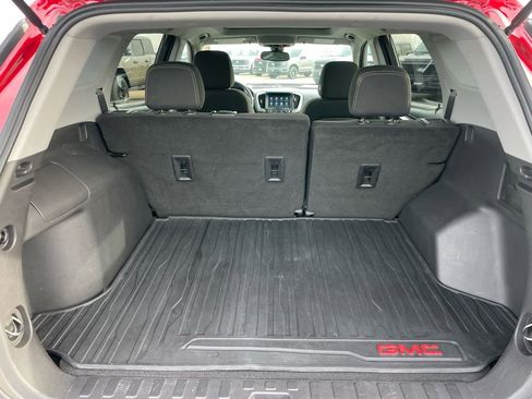 Used 2022 GMC Terrain SLE w/ Driver Convenience Package image 35