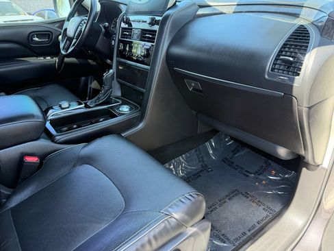Used 2024 INFINITI QX80 Luxe RWD image 31