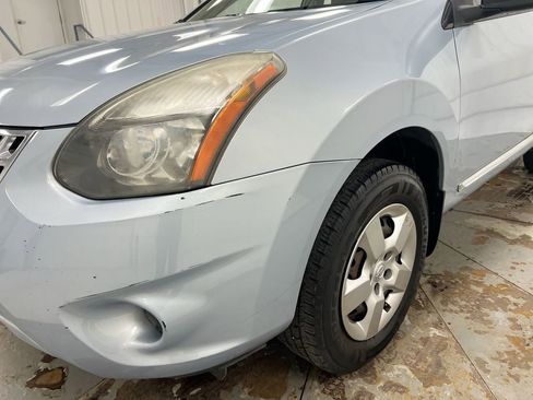 Used 2014 Nissan Rogue S image 28