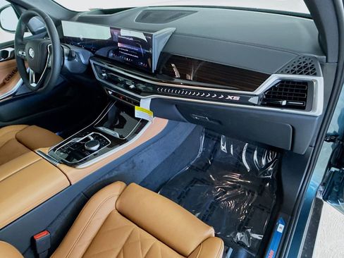 New 2026 BMW X5 xDrive40i w/ Premium Package image 31