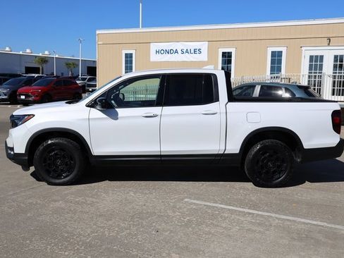 Certified 2025 Honda Ridgeline Sport+ image 5