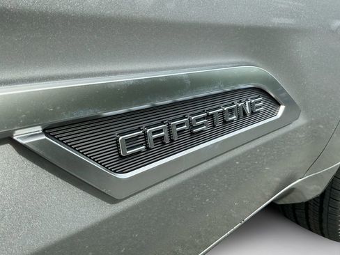 Used 2025 Toyota Tundra Capstone AWD/4WD image 16