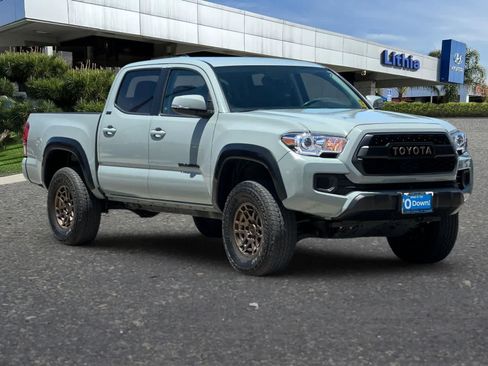 Used 2023 Toyota Tacoma 4x4 Double Cab w/ Trail Edition image 10