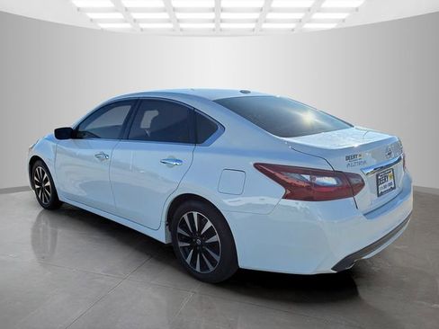 Used 2018 Nissan Altima 2.5 SV image 6