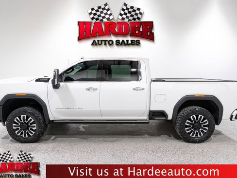 Used 2025 GMC Sierra 2500 Denali Ultimate AWD/4WD image 1