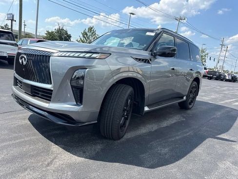 Certified 2026 INFINITI QX80 4WD w/ Sport Exterior Package image 15