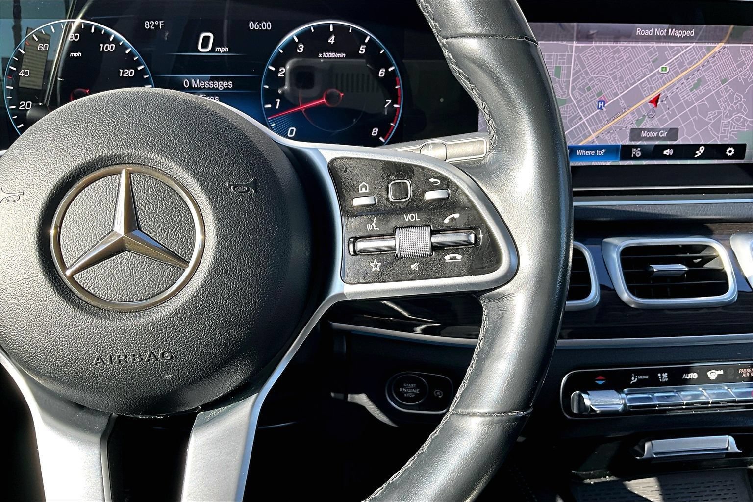 Used 2023 Mercedes-Benz GLS 450 4MATIC image 19