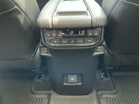 New 2026 Toyota Grand Highlander AWD image 20