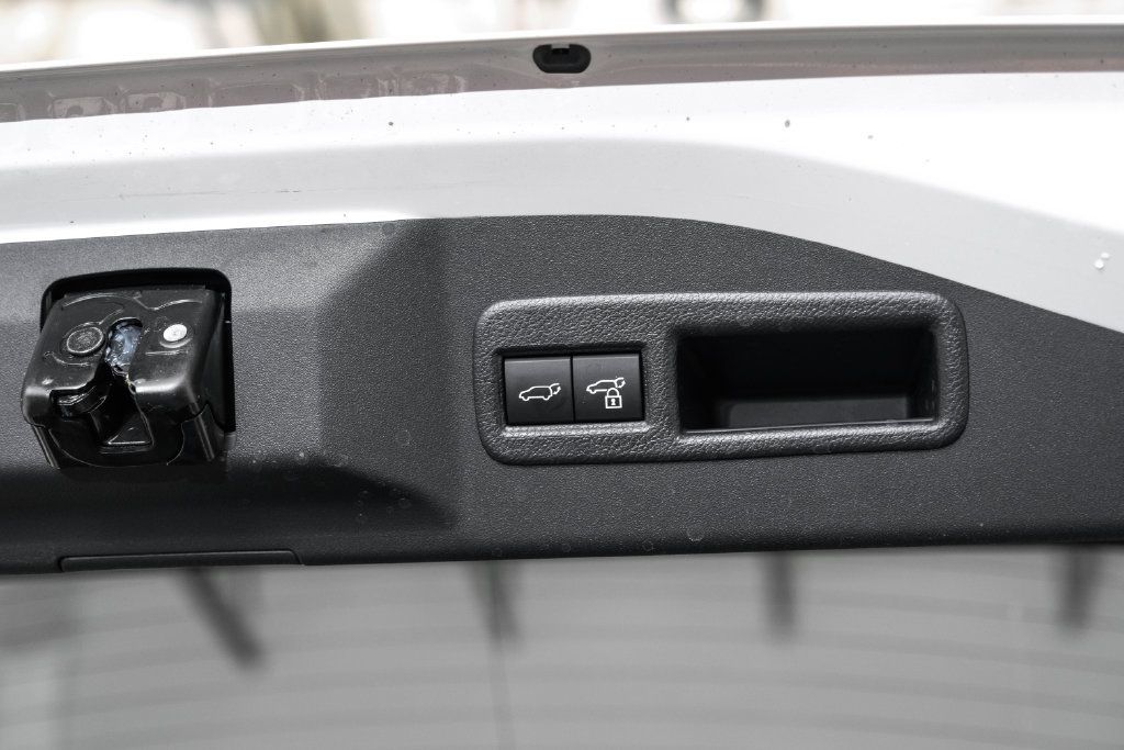 Used 2026 Toyota bZ FWD image 50