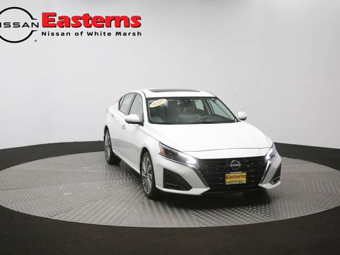Used 2023 Nissan Altima 2.5 SL AWD/4WD image 52