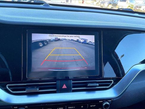 Used 2020 Kia Niro LXS image 21