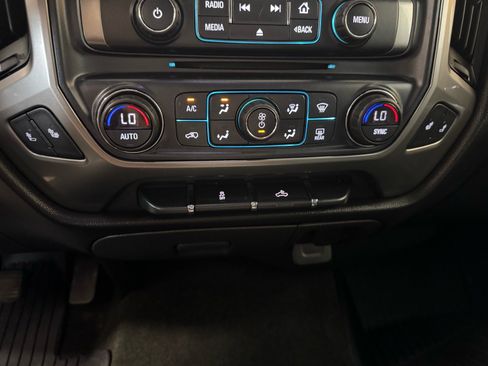 Used 2018 Chevrolet Silverado 1500 LT w/ All Star Edition AWD/4WD image 24