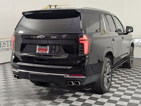 Used 2025 Chevrolet Tahoe High Country image 7
