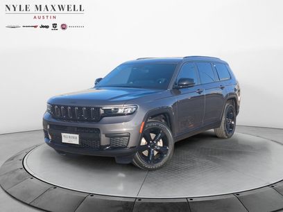 Used 2023 Jeep Grand Cherokee L Laredo