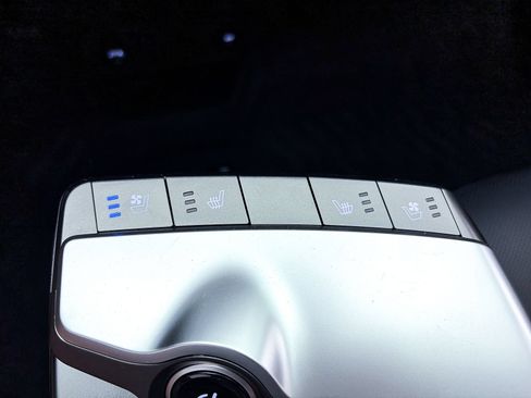 Certified 2024 Kia EV6 Wind w/ Wind Technology Package RWD image 25