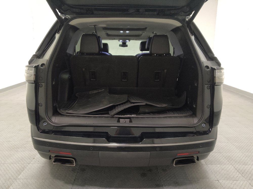 Used 2019 Chevrolet Traverse Premier w/ Redline Edition FWD image 29