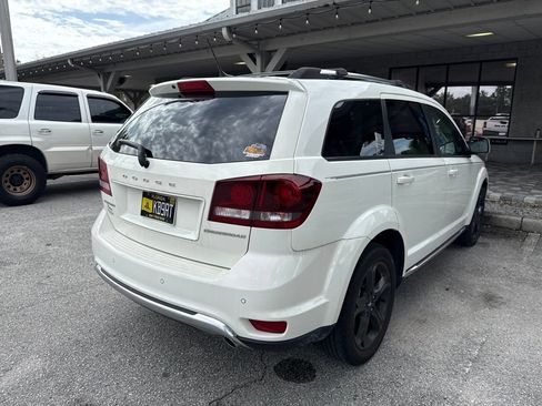 Used 2018 Dodge Journey Crossroad FWD image 6