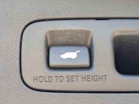 Used 2017 Honda CR-V Touring image 15