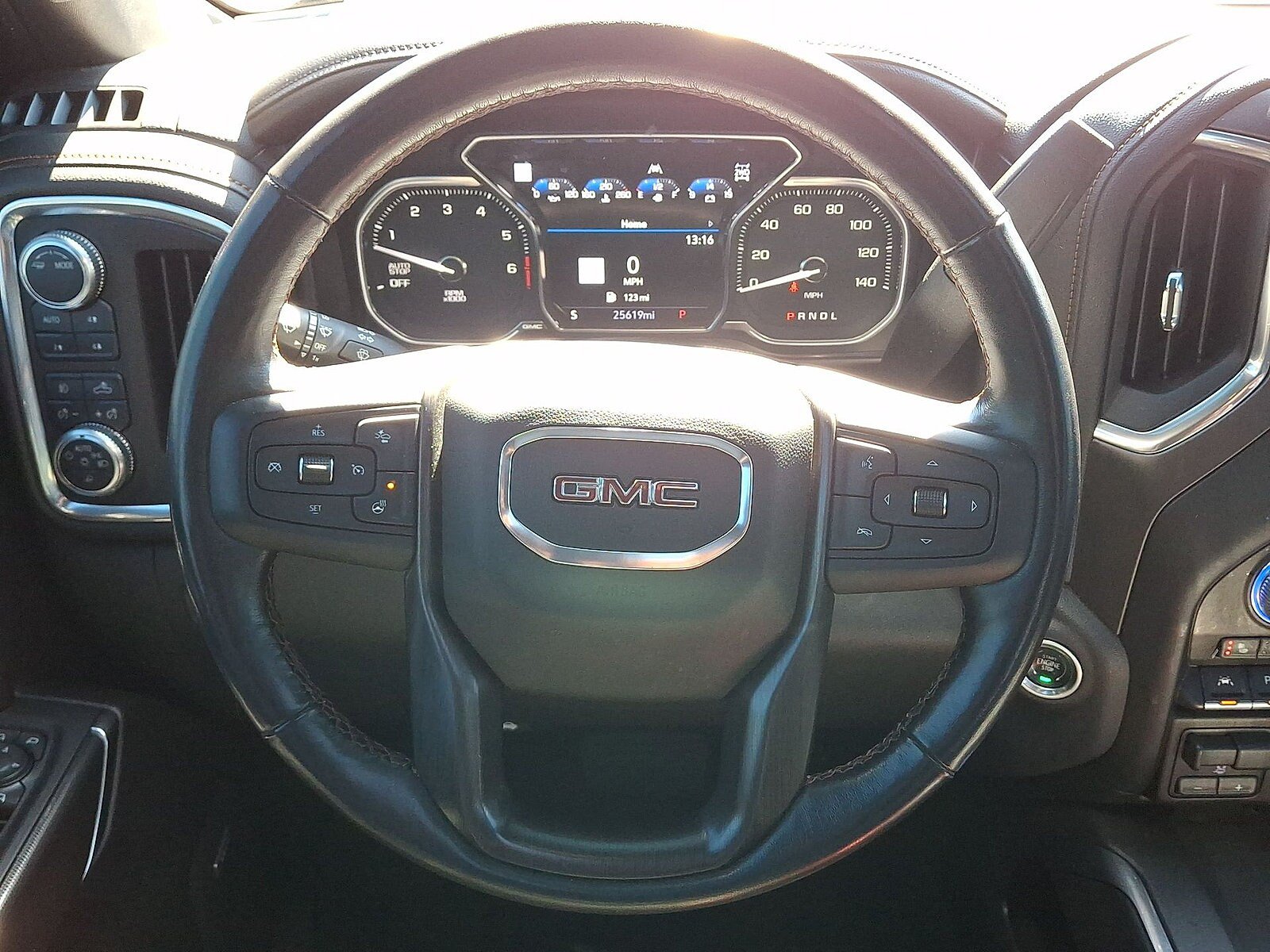 Used 2020 GMC Sierra 1500 AT4 w/ AT4 Premium Package AWD/4WD image 16