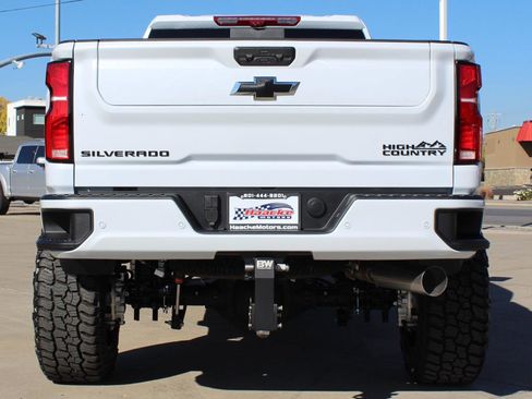 Used 2026 Chevrolet Silverado 3500 High Country w/ High Country Premium Package AWD/4WD image 26