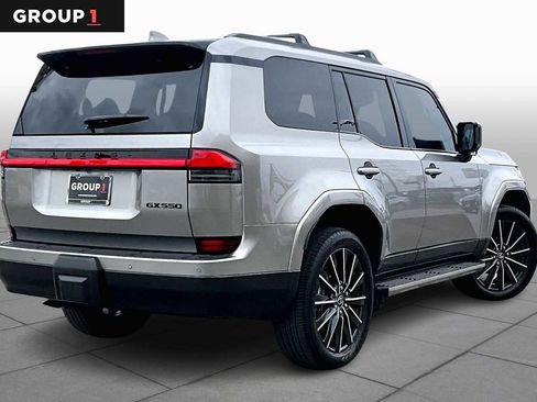 Certified 2025 Lexus GX 550 w/ Accessory Package (Z1) AWD/4WD image 12
