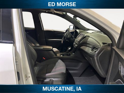 Used 2022 Chevrolet Equinox RS w/ LPO, Floor Liner Package image 14