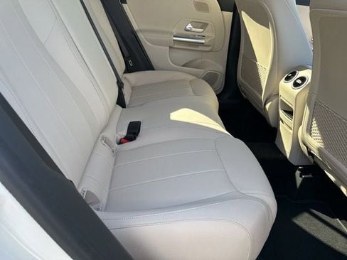 New 2025 Mercedes-Benz GLA 250 4MATIC image 29