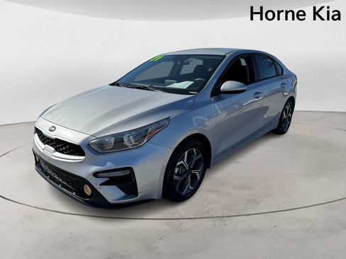 Used 2021 Kia Forte LXS image 7