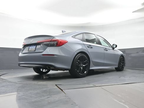 Used 2024 Honda Civic Sport image 30