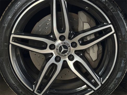 Used 2018 Mercedes-Benz E 400 Coupe image 19