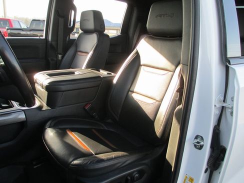 Used 2021 GMC Sierra 1500 AT4 w/ AT4 Premium Package image 19