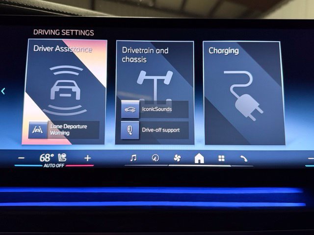 Used 2024 BMW i7 eDrive50 w/ M Sport Package RWD image 36