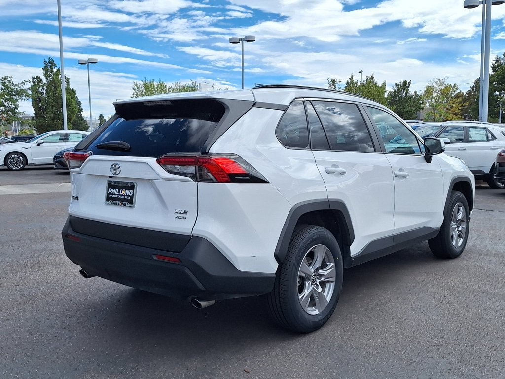Used 2025 Toyota RAV4 XLE w/ Weather Package AWD/4WD image 3
