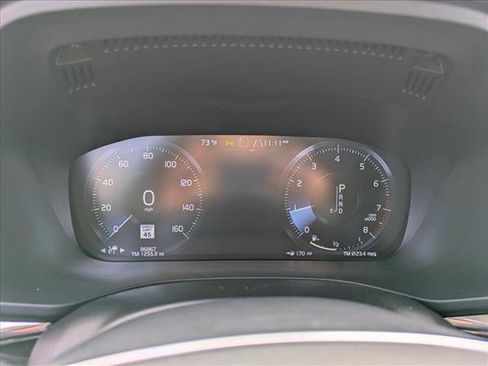 Used 2019 Volvo XC60 T5 Inscription image 10