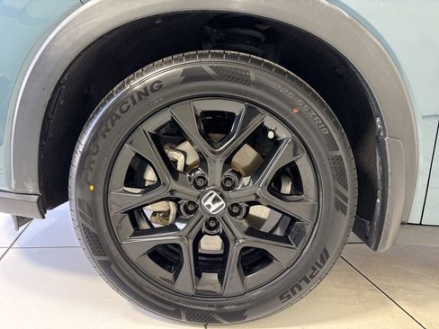 Used 2024 Honda HR-V Sport image 9