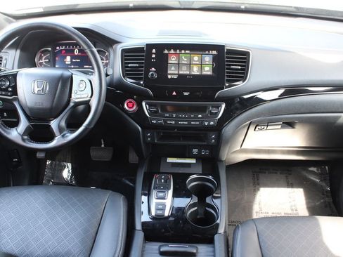 Used 2023 Honda Passport Elite image 12