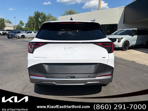 New 2026 Kia Sportage EX AWD/4WD image 9