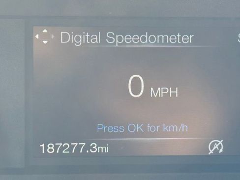 Used 2018 Ford F150 XLT w/ Equipment Group 302A Luxury image 19