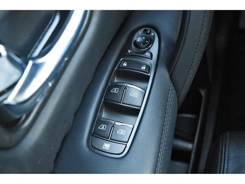 Used 2024 Nissan Armada SL w/ Cargo Package image 21